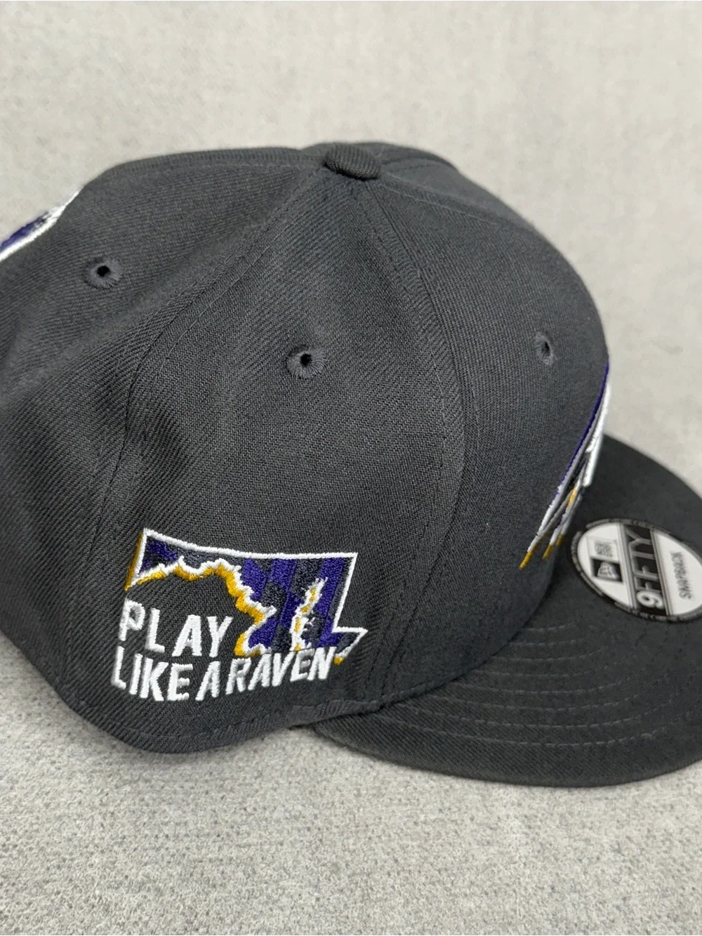 New Era Baltimore Ravens Hat 9Fifty Snapback NFL Draft Day Graphite Side Patch